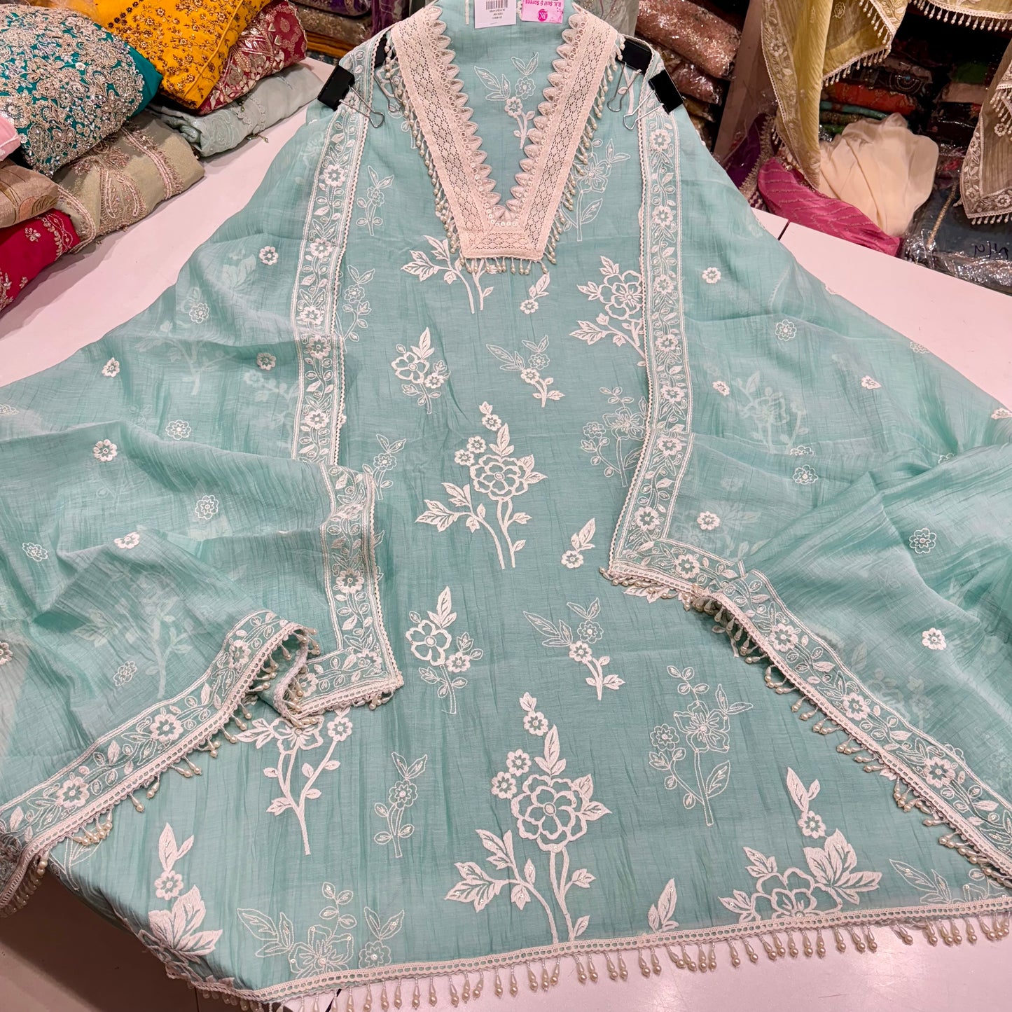 Elegant Unstitched Pure Mulmul Cotton Suit with Delicate Lace Neck, Kalamkari Threadwork, and Matching Cotton Bottom