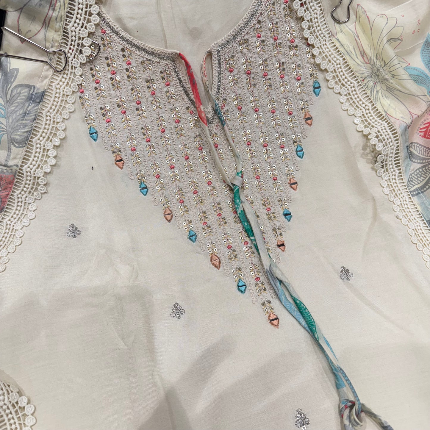 Elegant Cream Floral Embroidered Muslin Suit with Muslin Dupatta