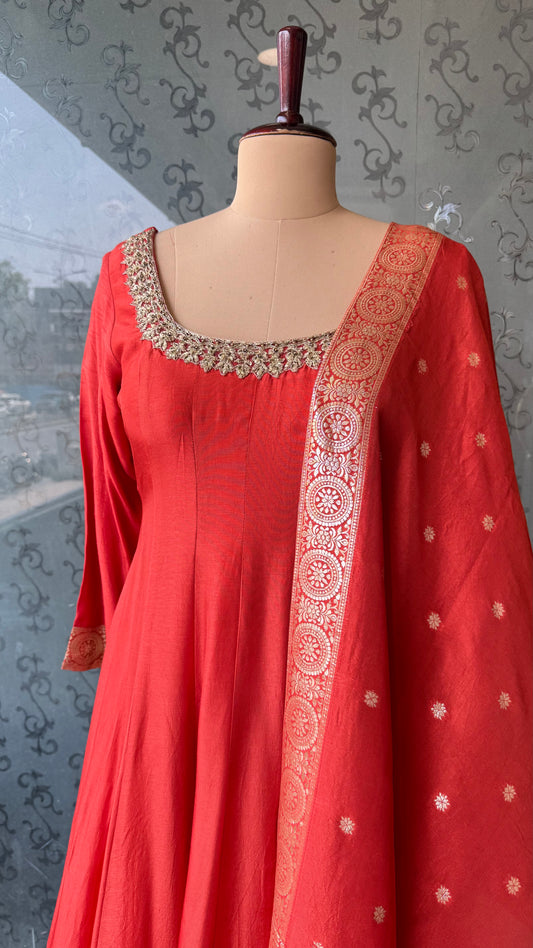 Elegant Fuchsia Pink Silk Anarkali Suit with Intricate Golden Embroidery & Matching Dupatta