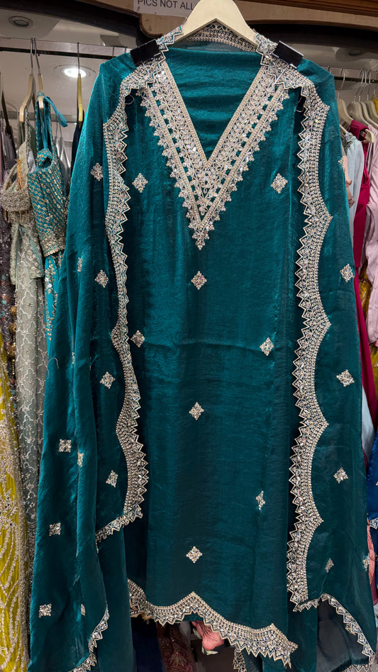 ✨ Nooréen Designer Girlish Suit Set | US7230