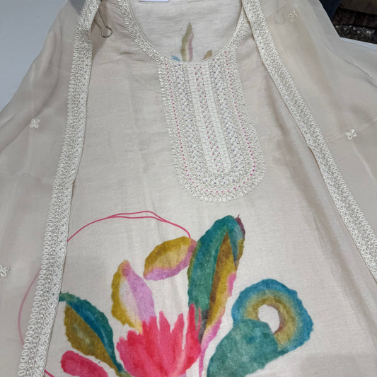 Elegant Linen Cotton Suit with Hand-Painted Motif & Embroidered Organza Dupatta