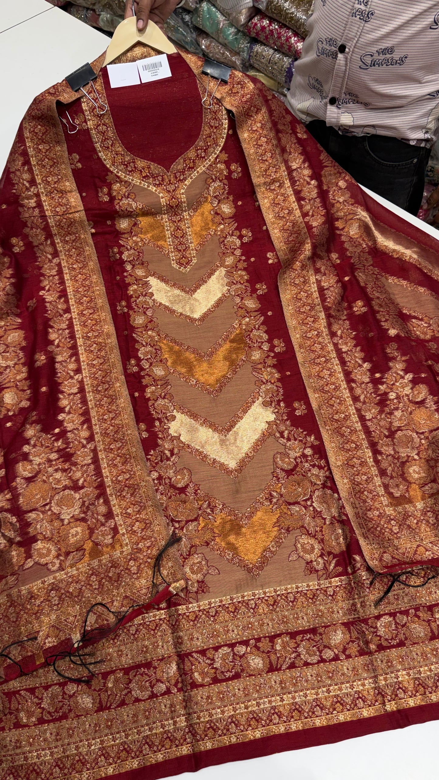 Elegant Pure Jamawar Silk Handloom Weaving Unstitched Suit