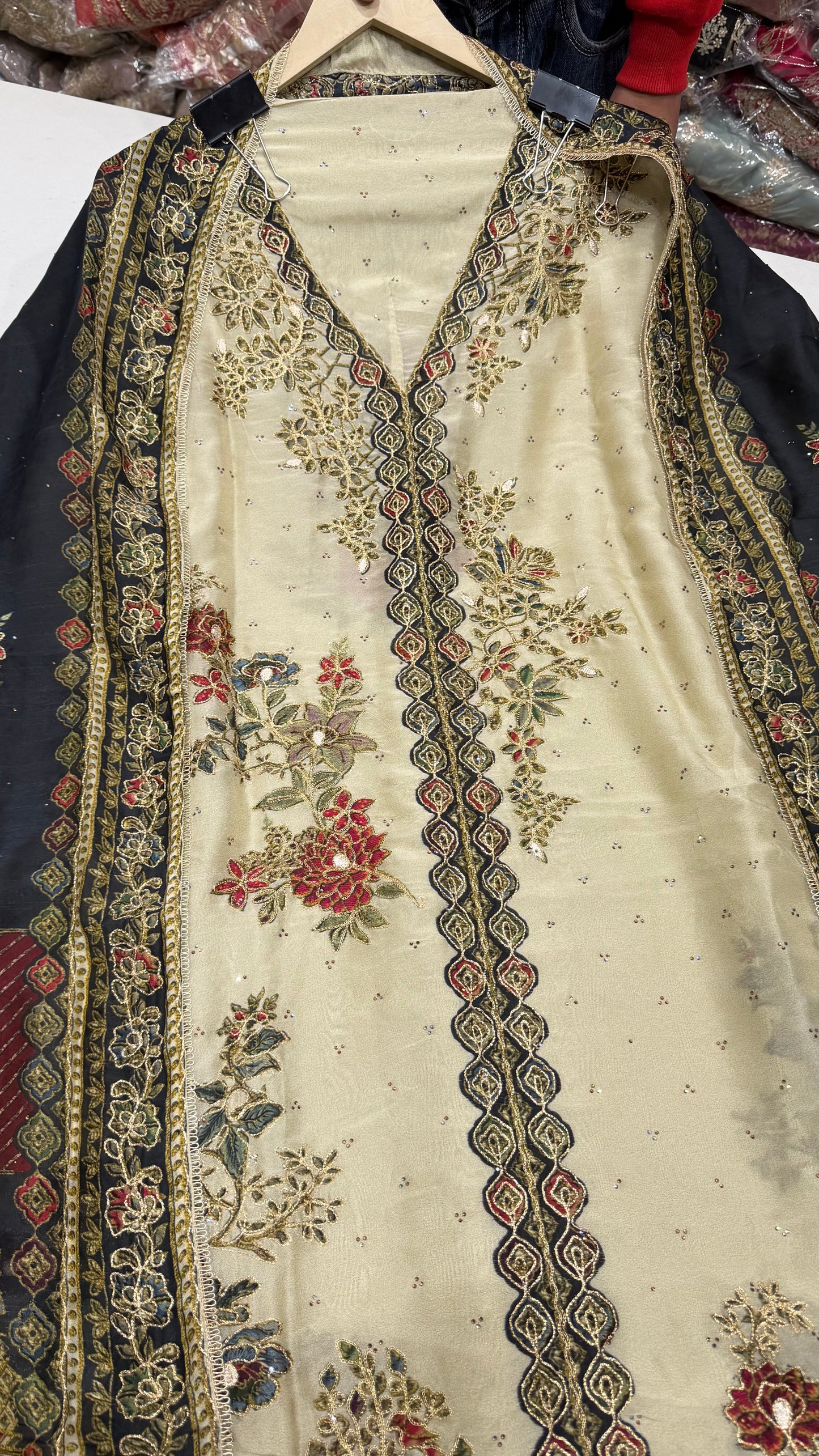 ✨ Sabyasachi Inspired Pure Organza Silk Designer Unstitched Suit Set