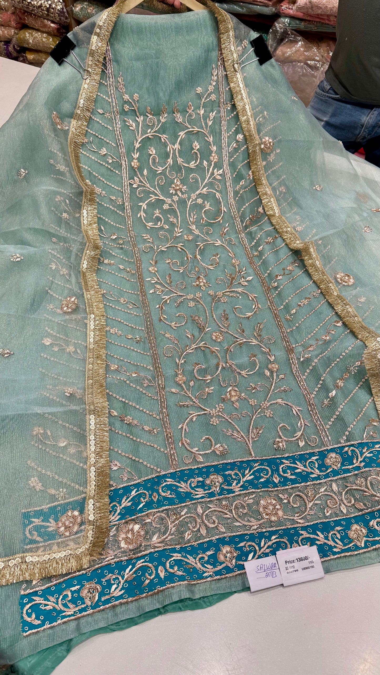 Elegant Hand Embroidered Pure Crush Organza Unstitched Suit
