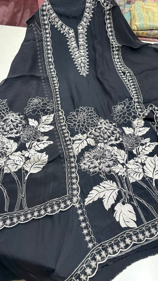 Elegant Unstitched Pakistani Organza Suit with Black Thread Embroidery – Dupatta & Crepe Bottom (3-Piece Set)