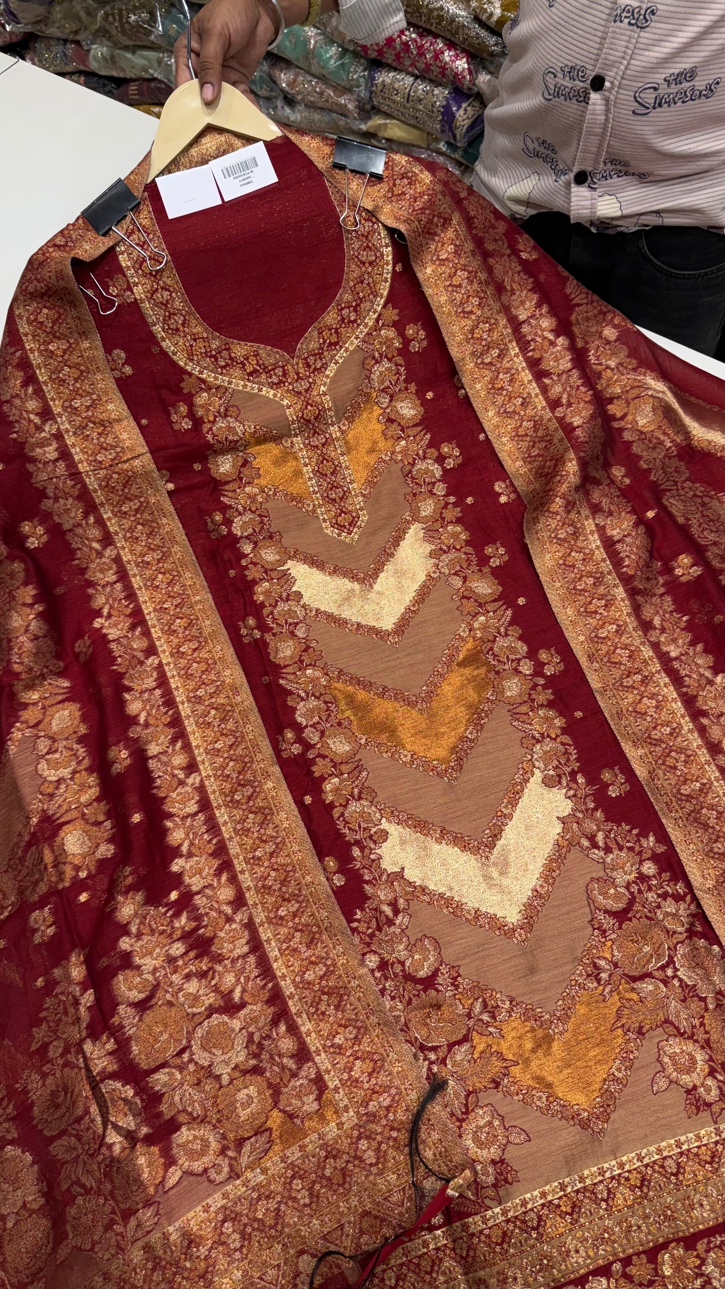 Elegant Pure Jamawar Silk Handloom Weaving Unstitched Suit