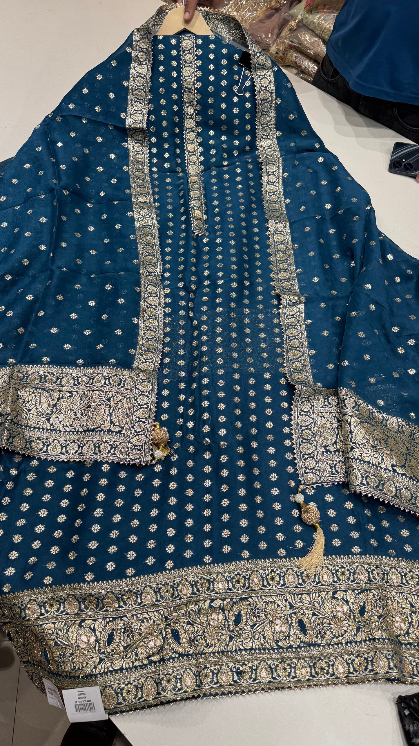 Elegant Hand-Embroidered Unstitched Mysore Georgette Suit Set