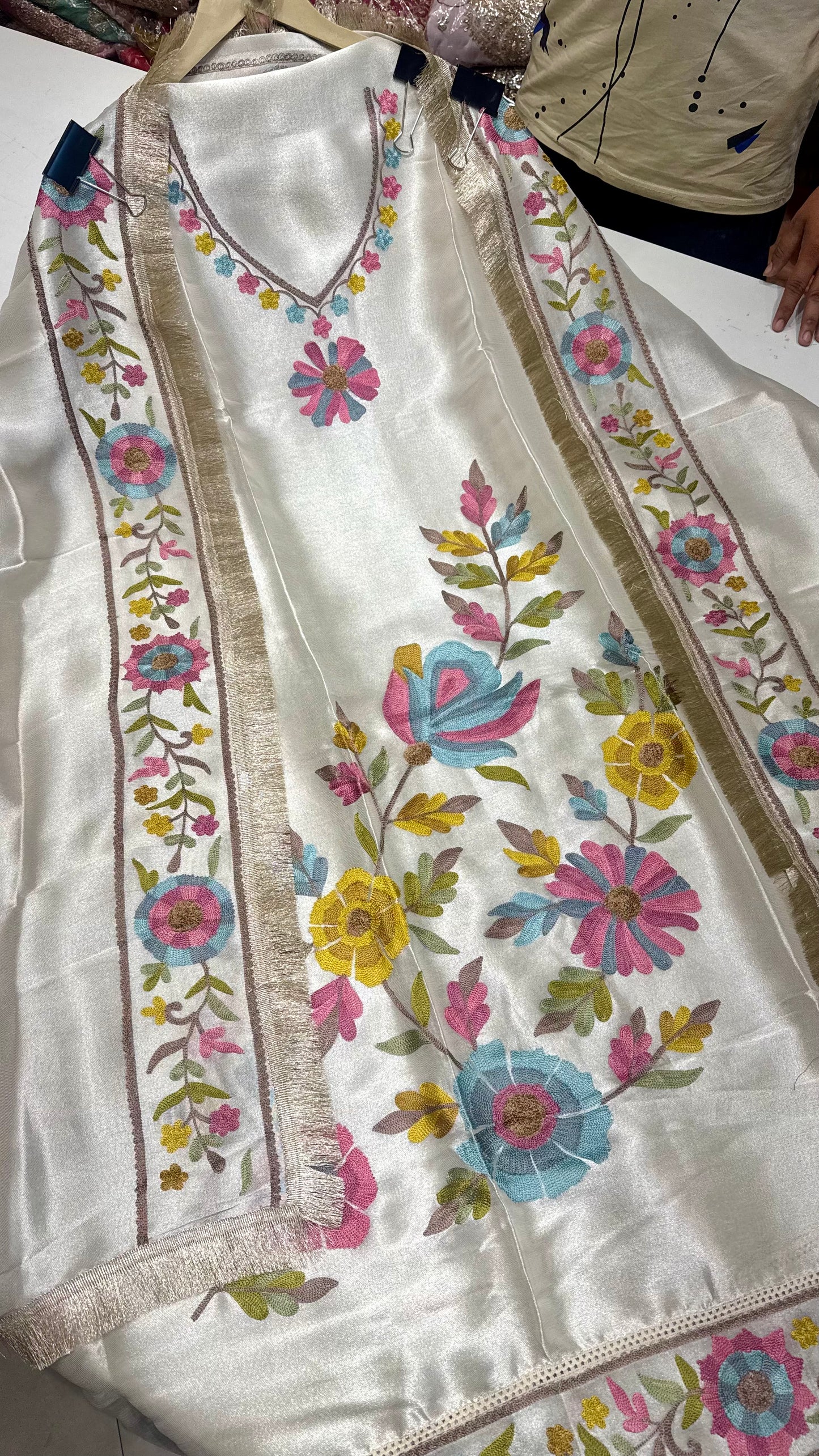 Kalamkari tissue suit