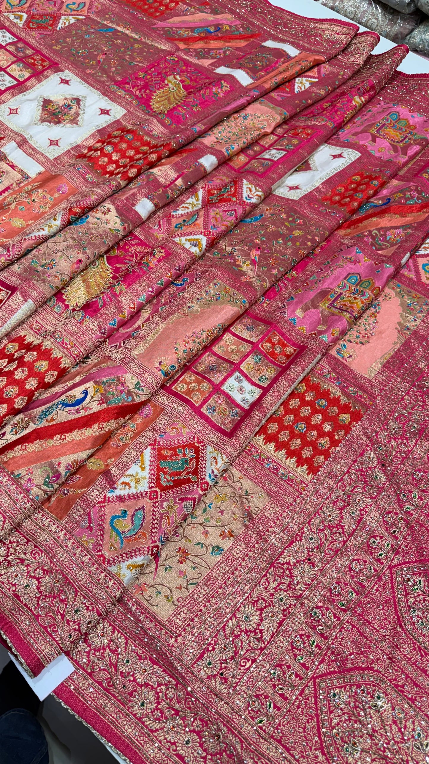 Royal Heritage Pure Banarasi Silk Saree with Exclusive Handwork & Heavy Pallu