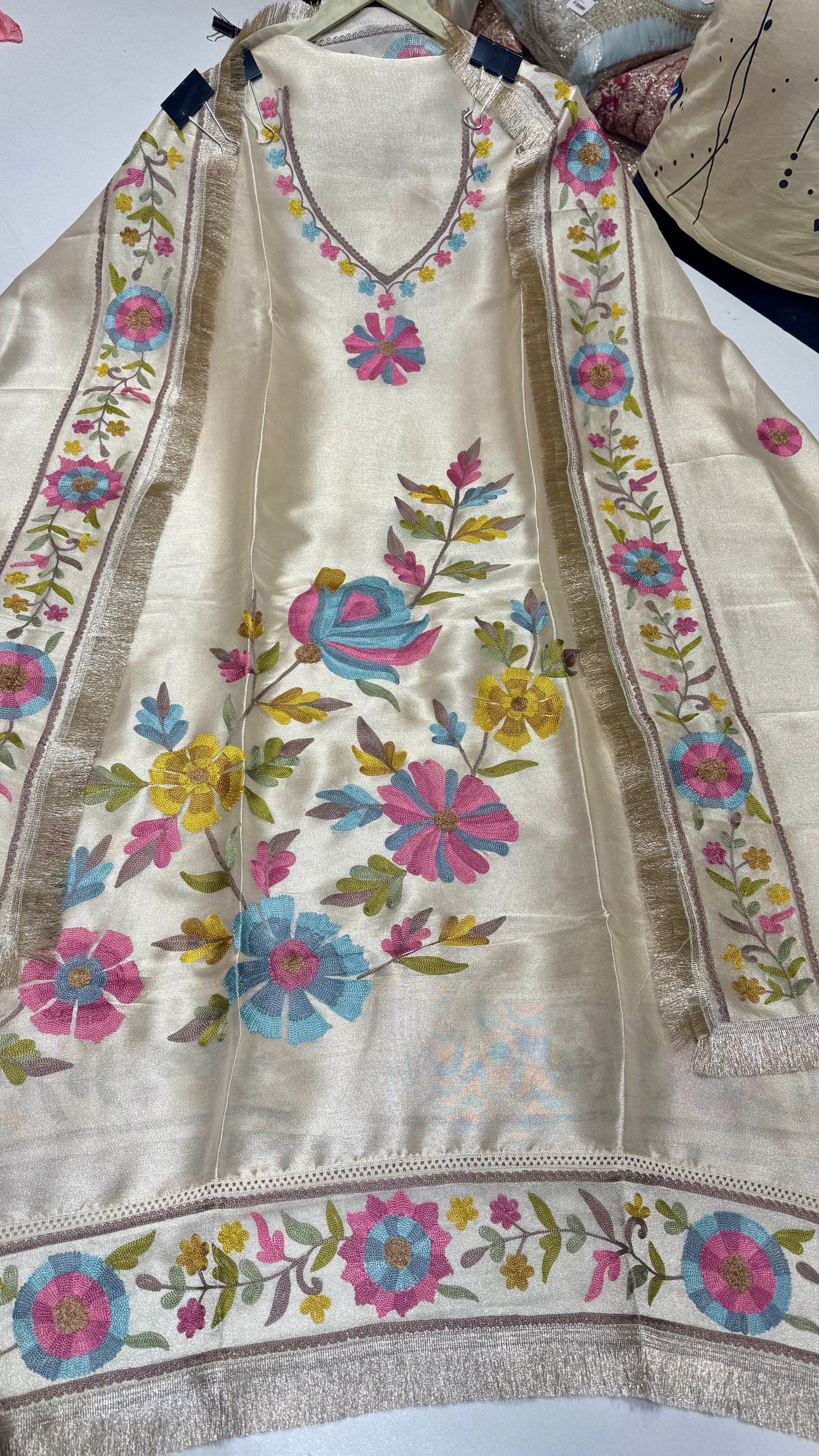 Kalamkari tissue suit