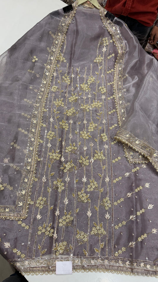 ✨ Elegant Pearl Bloom Pure Organza Unstitched Suit Set