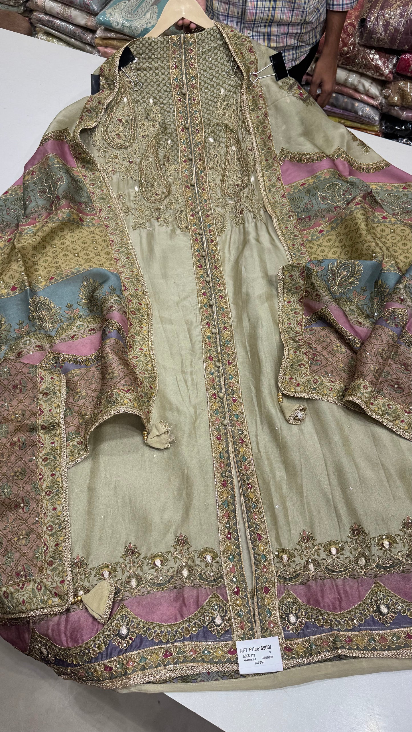 Luxury Unstitched Pakistani Russian Silk Achkak Style Suit with Zari Work – Designer Dupatta & Crepe Bottom (3-Piece Set)
