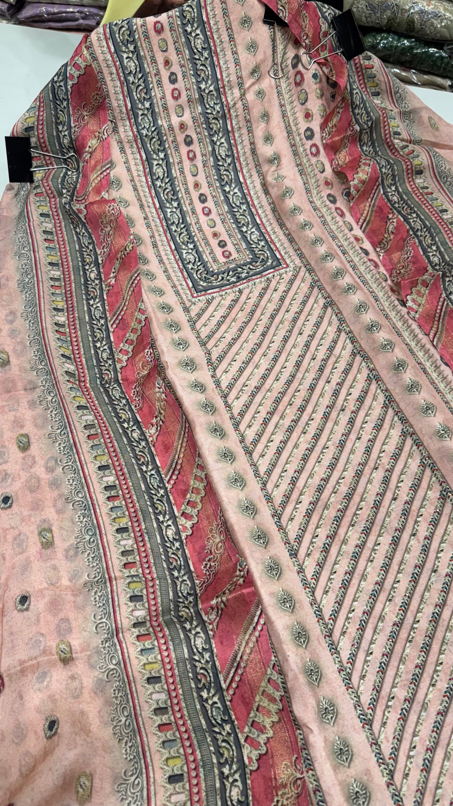 Pakistani Style Printed Muslin Suit with Cotton Silk Bottom & Digital Printed Dupatta – Elegant Ethnic Wear