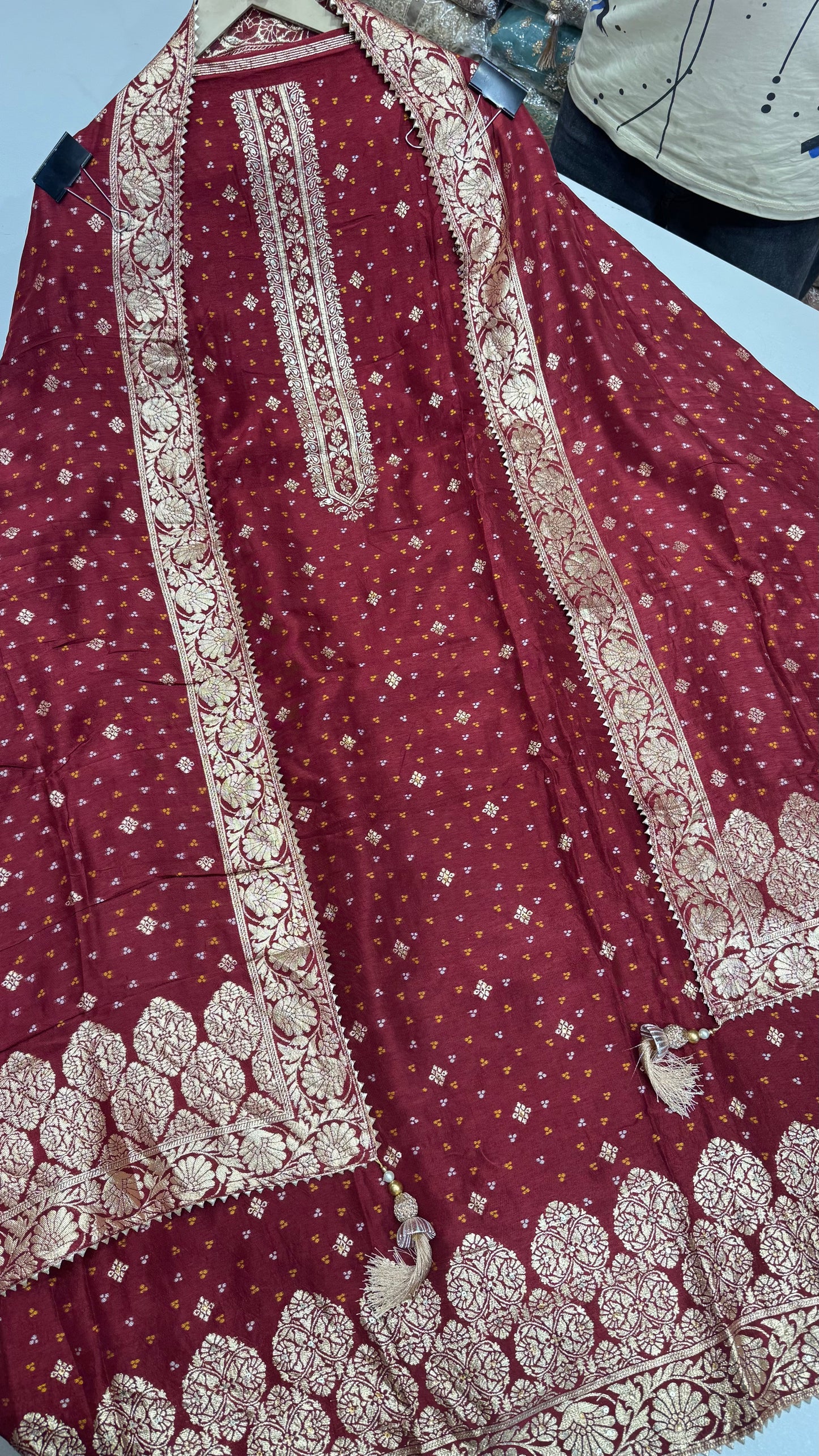 Elegant Banarasi Silk Unstitched Suit with Handloom Weaving Dupatta