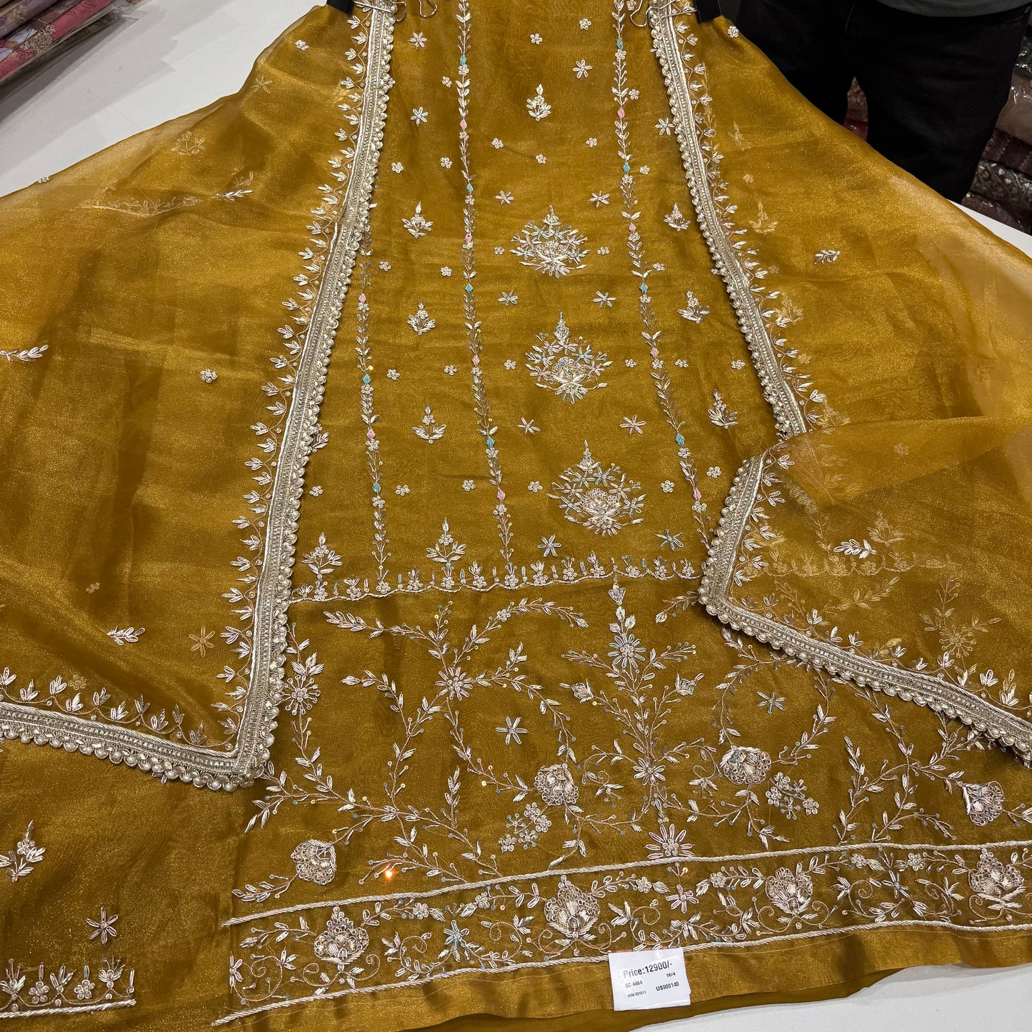 Premium Embroidered Glass Organza Suit Set with Four-Side Embellished Dupatta & Crepe Bottom