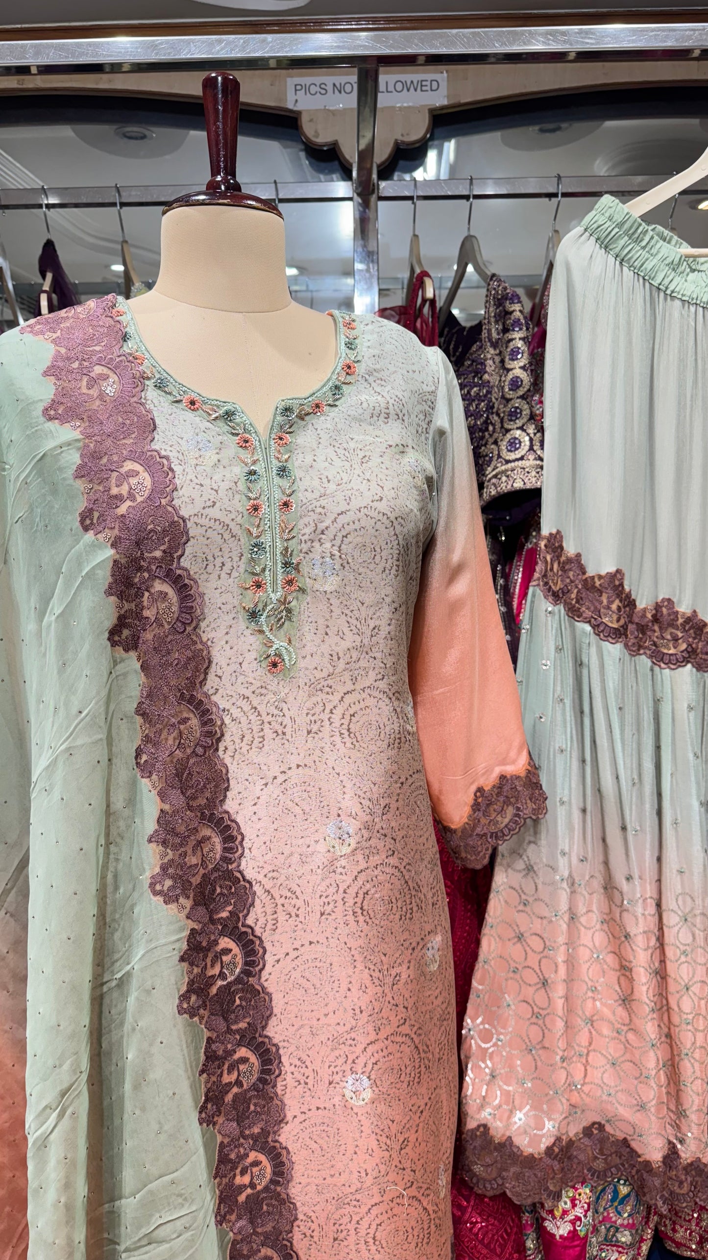 Pista-Peach dual shade subtle gharara set