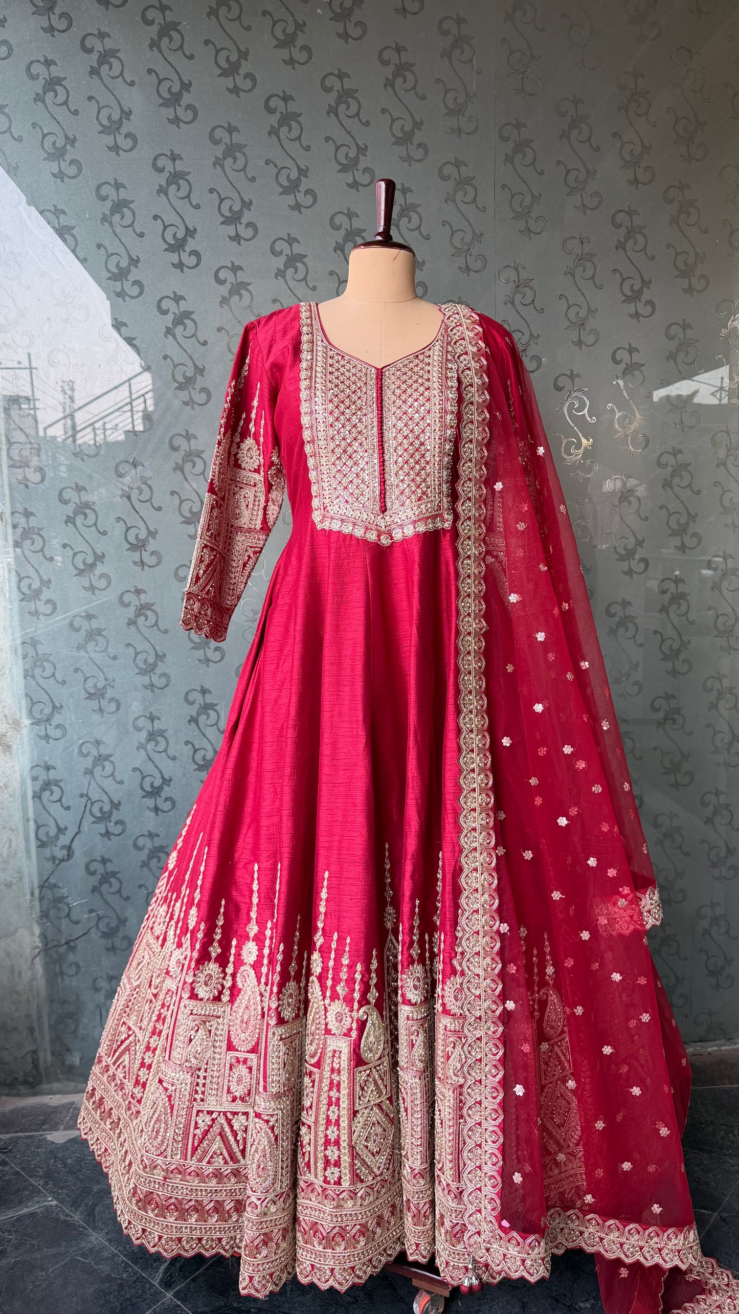 Elegant Raw Silk Floor-Length Readymade Anarkali with Heavy Net Dupatta (Free Size up to 44 Bust)