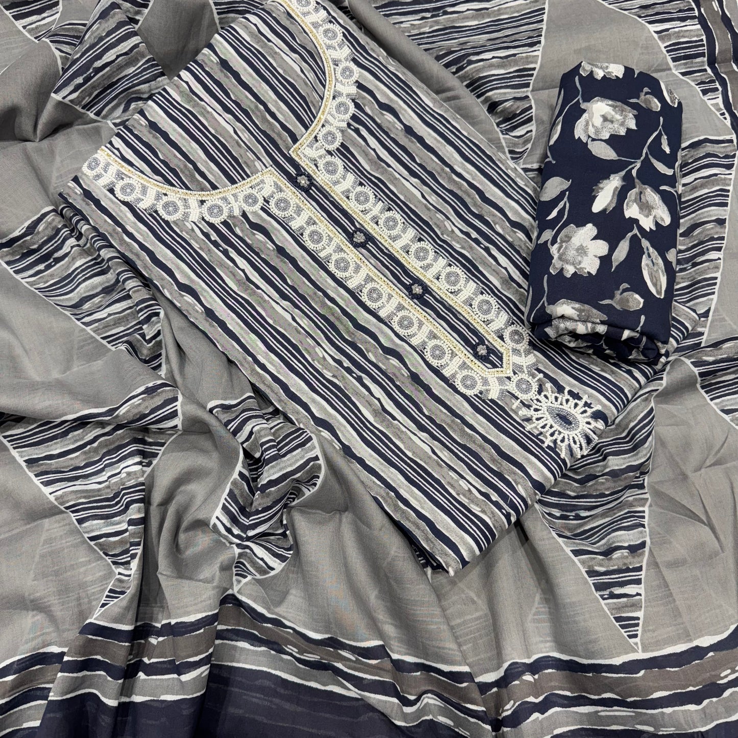 Navy blue Cotton printed suit set