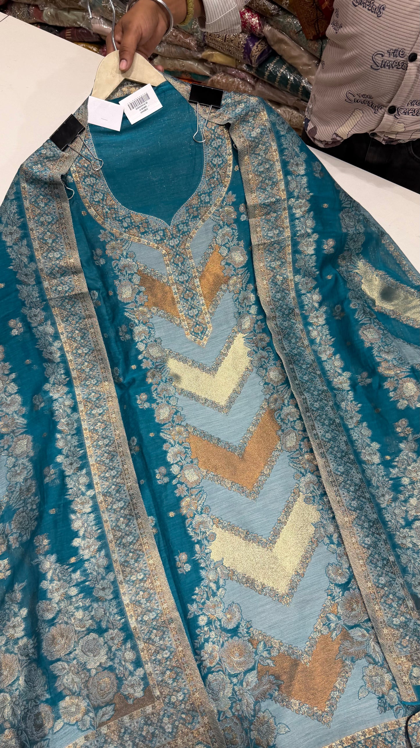 Elegant Pure Jamawar Silk Handloom Weaving Unstitched Suit